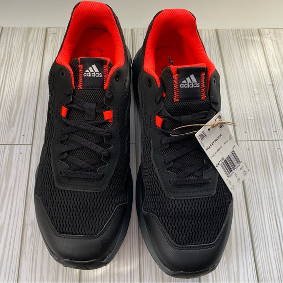 Adidas Mens 10.5 Tracefinder trail running shoes sneakers Q47236 new with tags - Picture 3 of 11